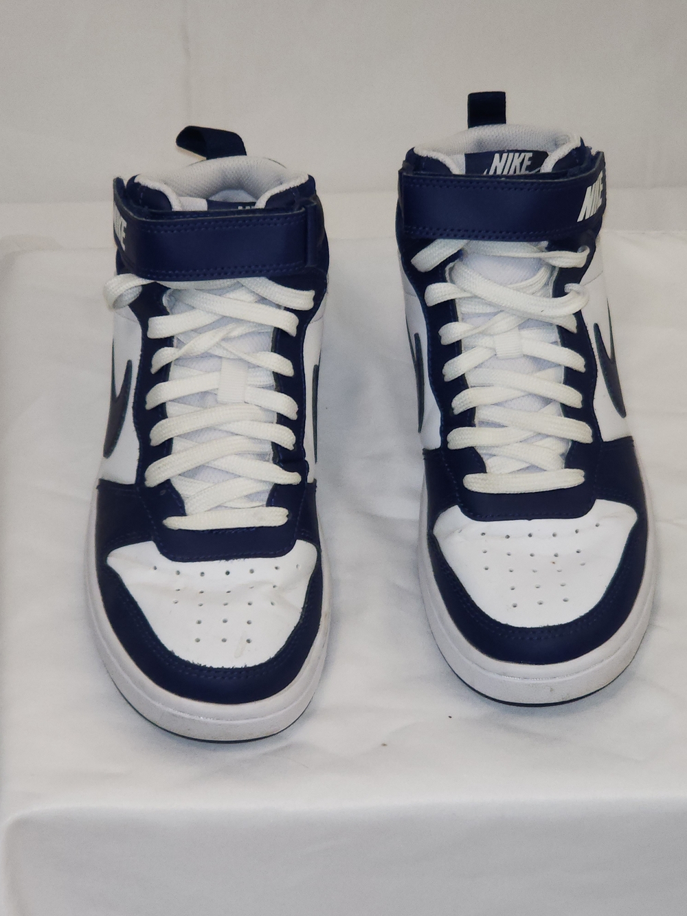 Nike Court Borough Mid 2 (GS) White/Blue High-Top Sneakers – Size 5Y